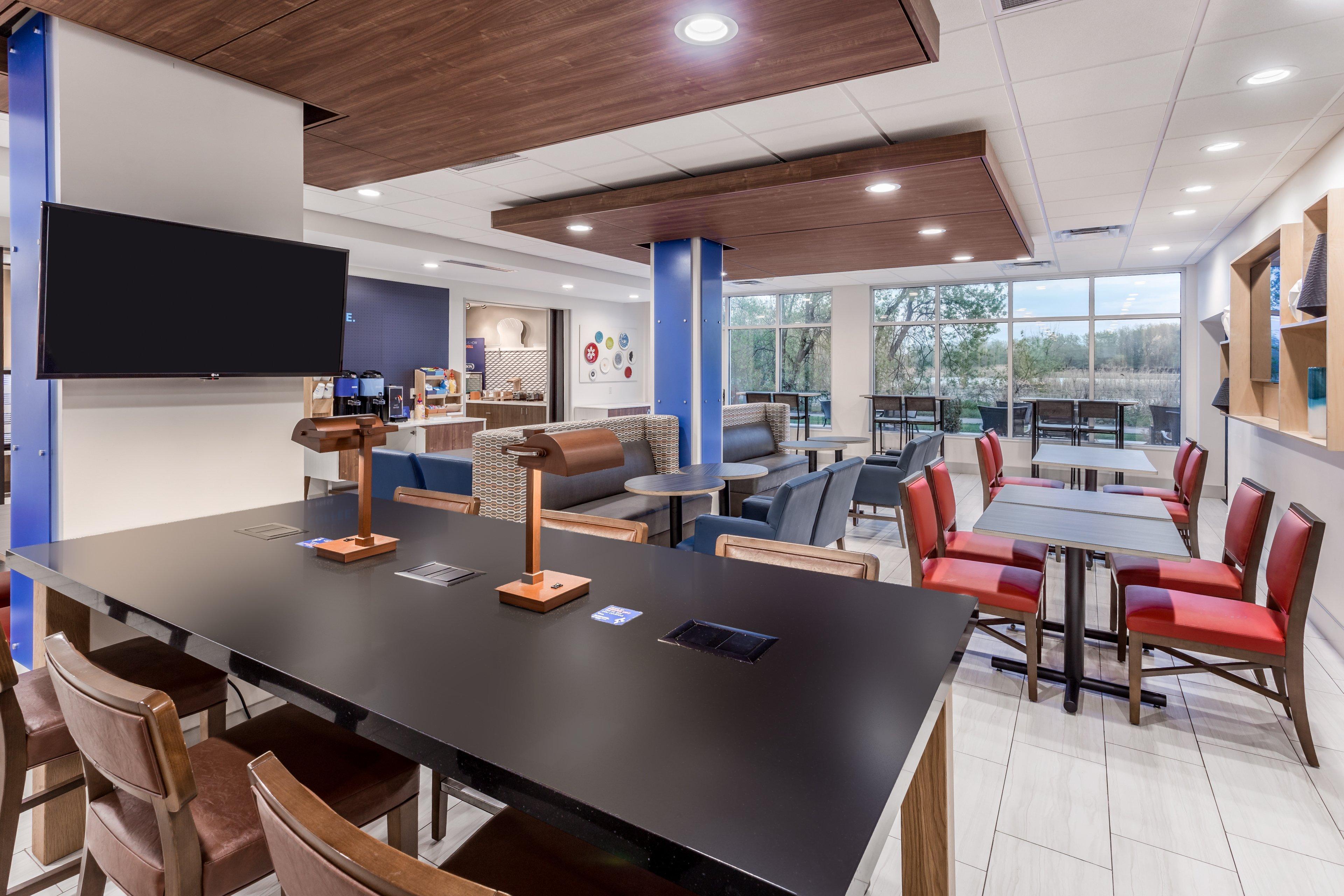 Holiday Inn Express & Suites Hammond By Ihg Exteriör bild
